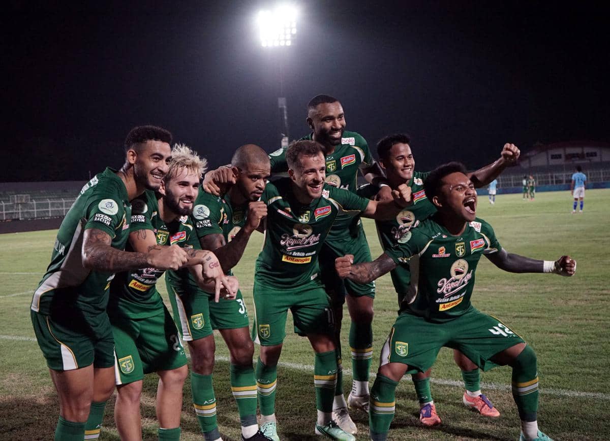 antarafoto-persebaya-surabaya-kalahkan-isenmulang-kalteng-fc-1791614336.jpg