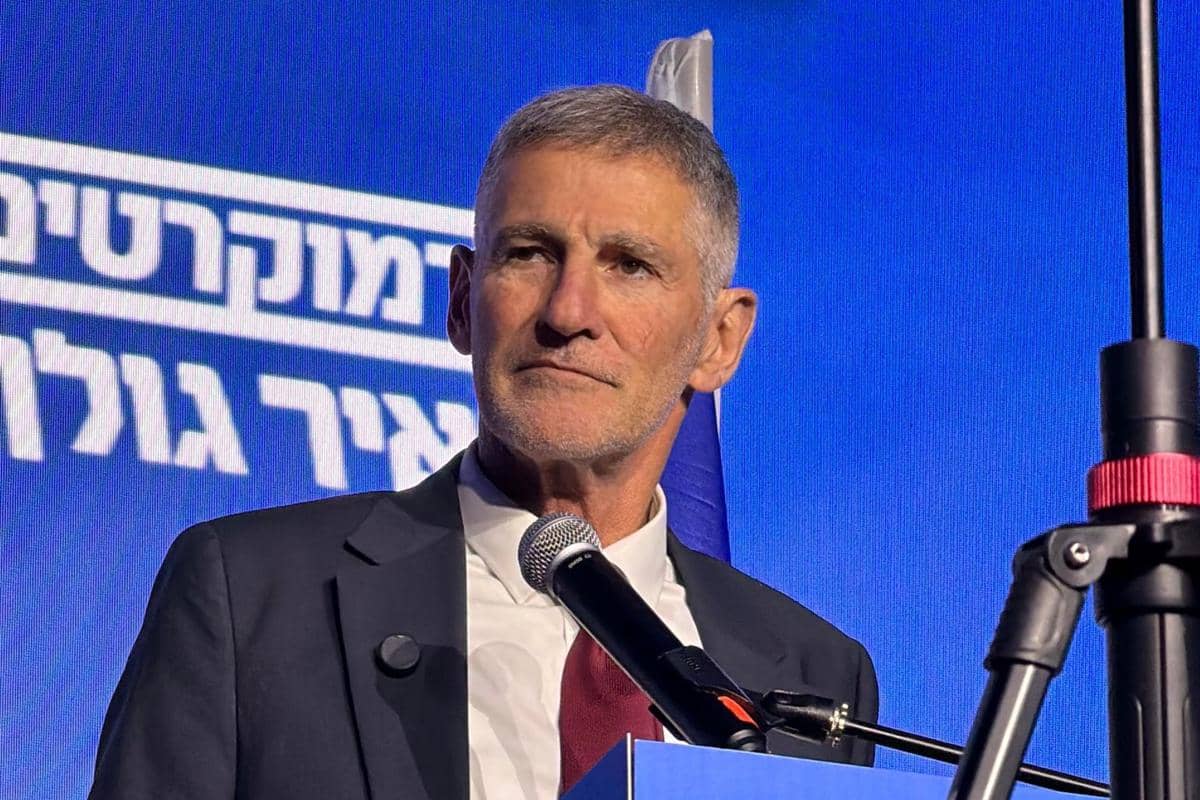 Ketua Partai Demokrat Israel: Pembunuhan Ali Khamenei adalah Kesalahan