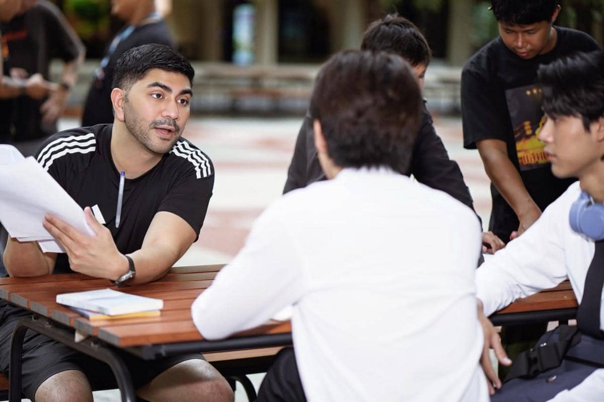 Gandhi Fernando Cerita Tantangan Garap Serial Thailand Badminton Boys