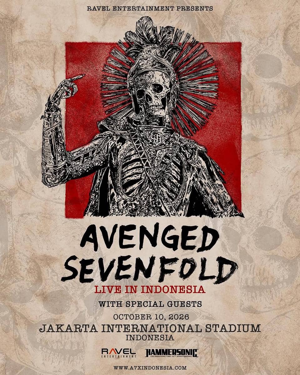 Suasana konser Avenged Sevenfold di Jakarta International Stadium (JIS) yang dipadati para penonton.