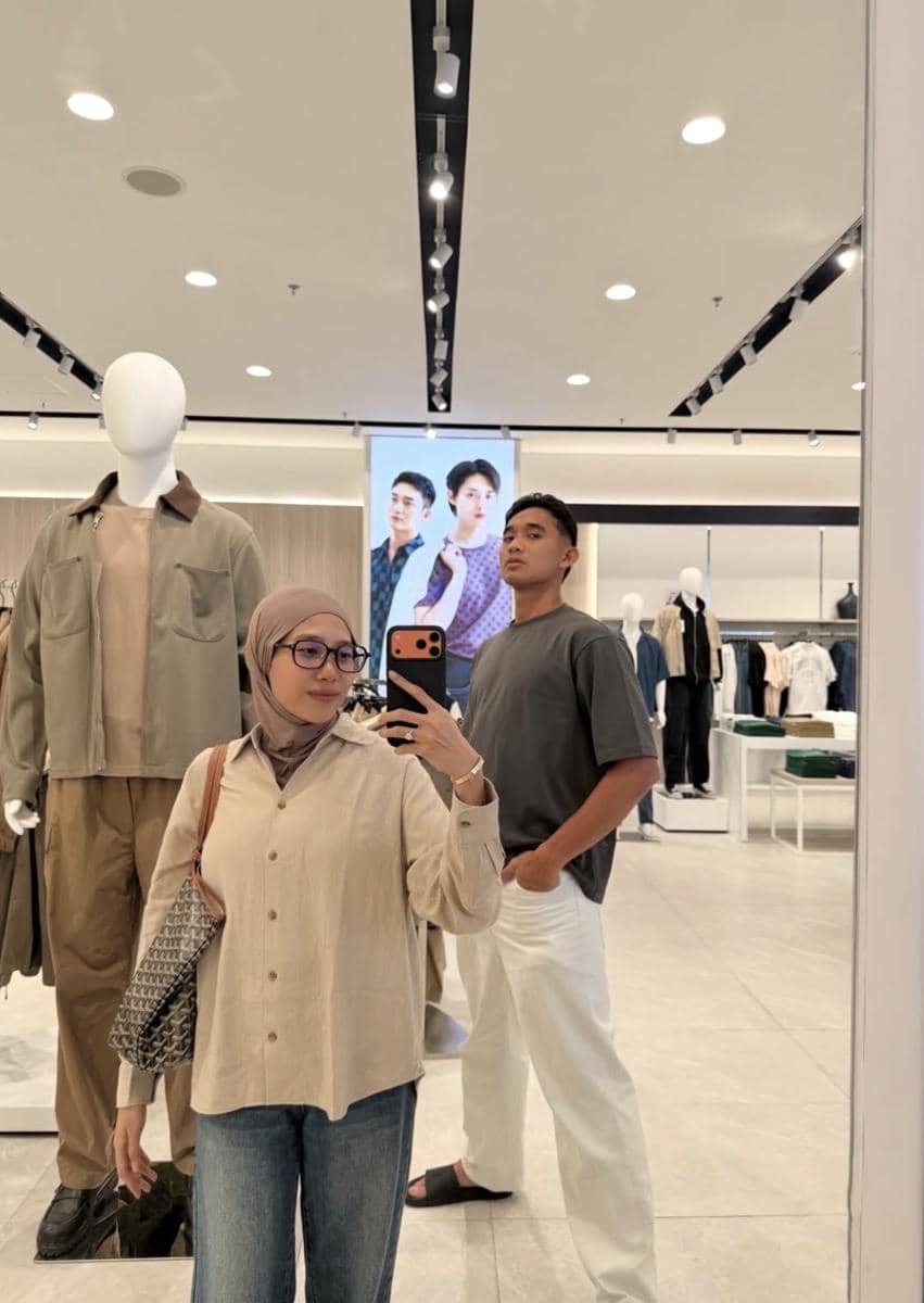OOTD Couple Rizky Ridho dan Istri (instagram.com/rizkyridhoramadhani)