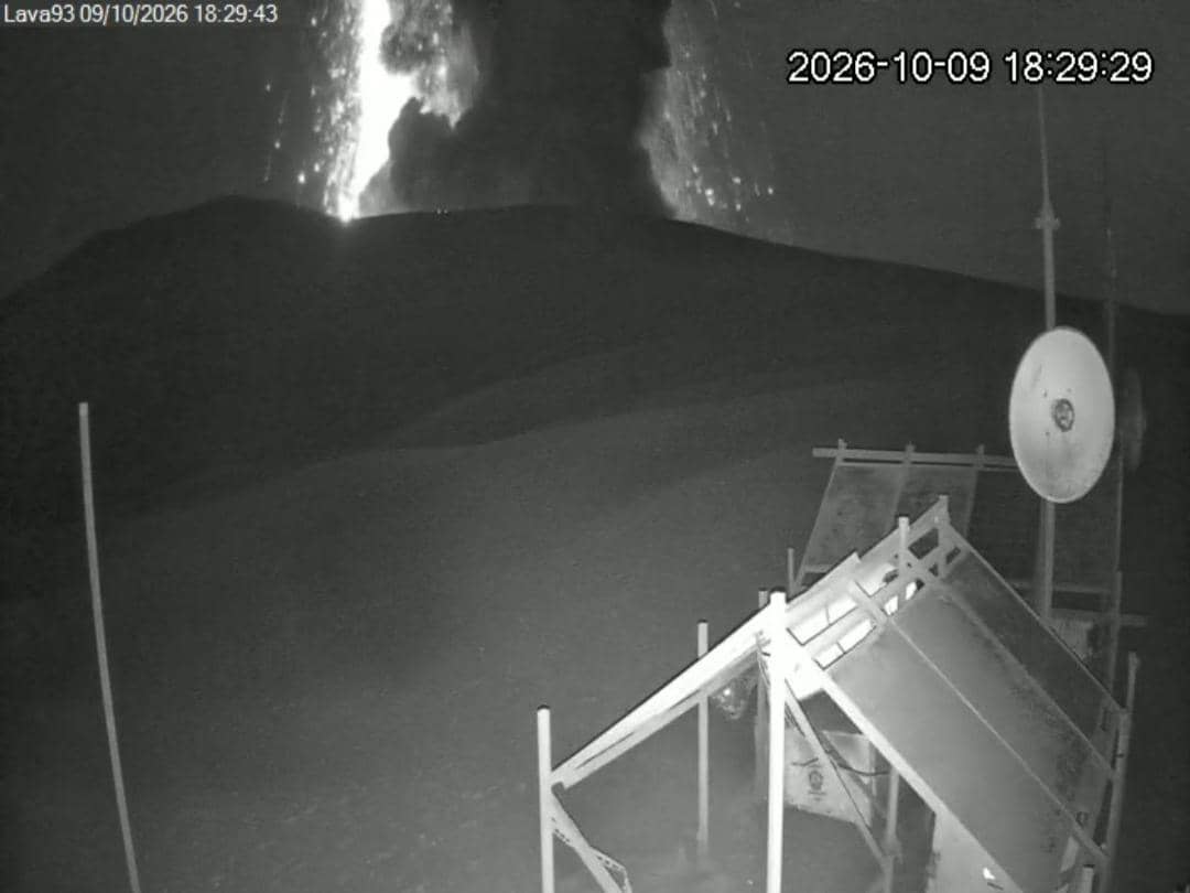 Anak Krakatau Kembali Siaga, Ini Rekomendasi Radius Aman Masyarakat