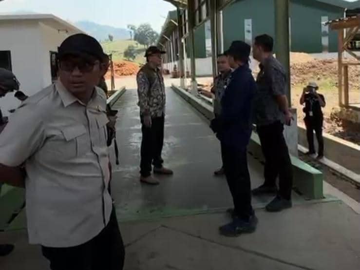 Tim DLH Provinsi Lampung melalui kegiatan verifikasi lapangan atas aduan warga berujung penyegelan operasional PT Indo Thai Coco di Tarahan, Kabupaten Lampung Selatan.