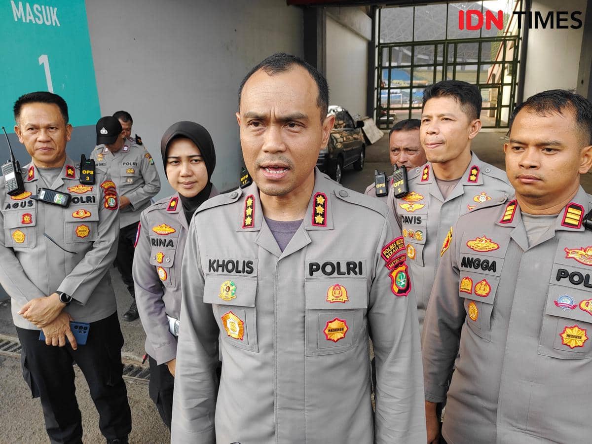 Bejat! Pimpinan Pesantren di Bekasi Jadi Pelaku Pencabulan 10 Santriwati