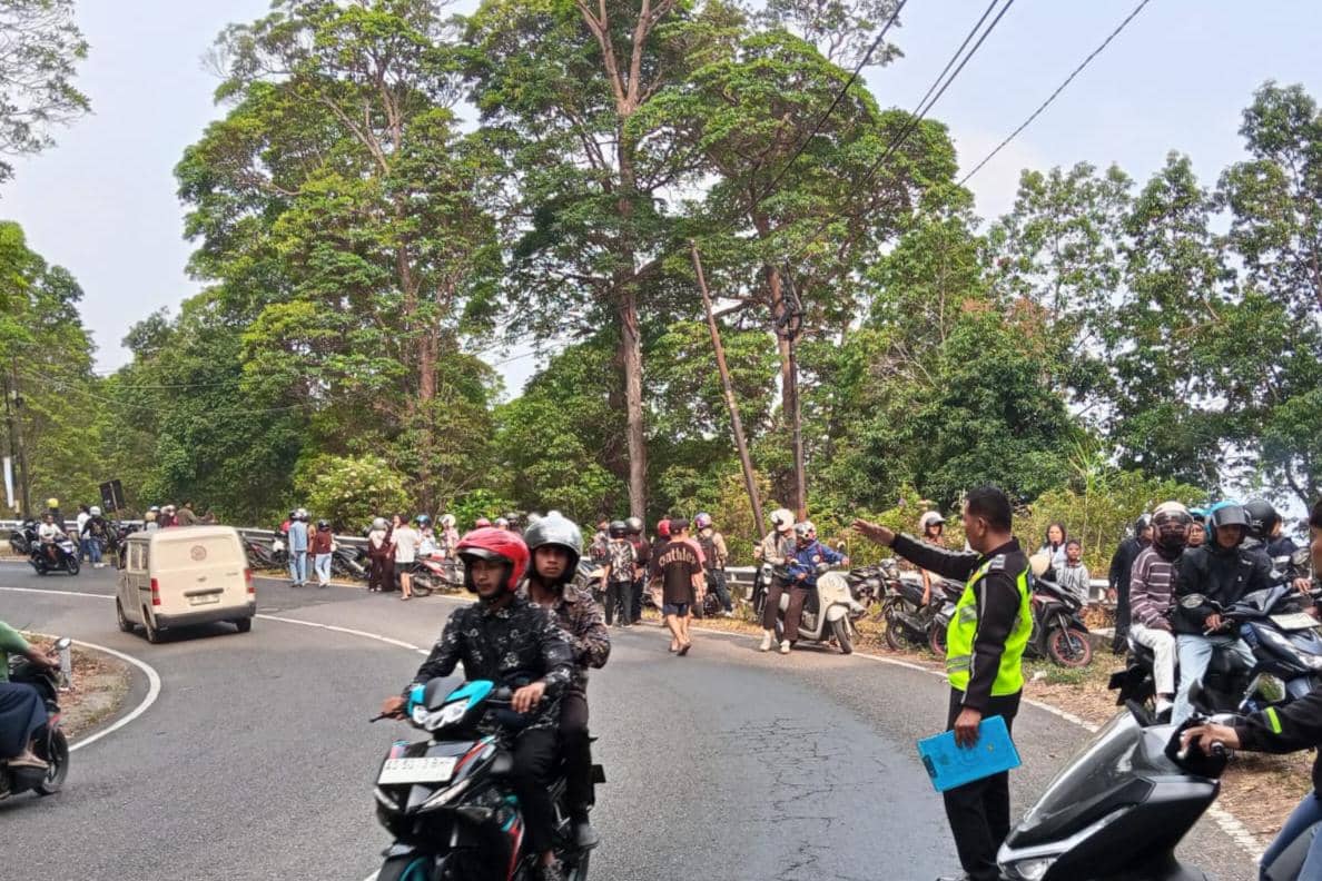Rem Blong, Motor 2 Pelajar Blora Terjun ke Jurang 20 Meter di Sarangan