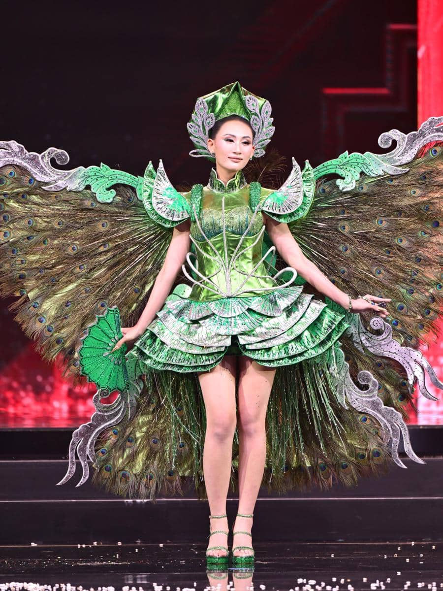 national costume Tran Thi Huyen Trang, Miss Global Vietnam 2026
