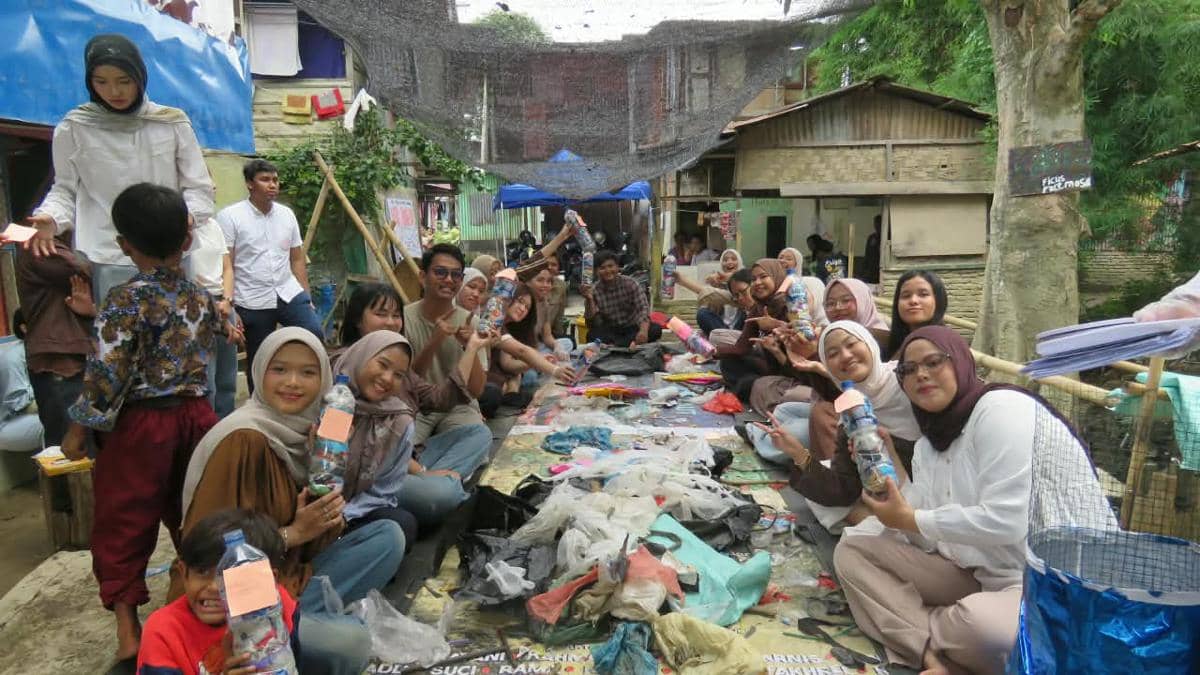 Sehari Sebumi di Medan, Belajar Ecobrick untuk Kelola Sampah