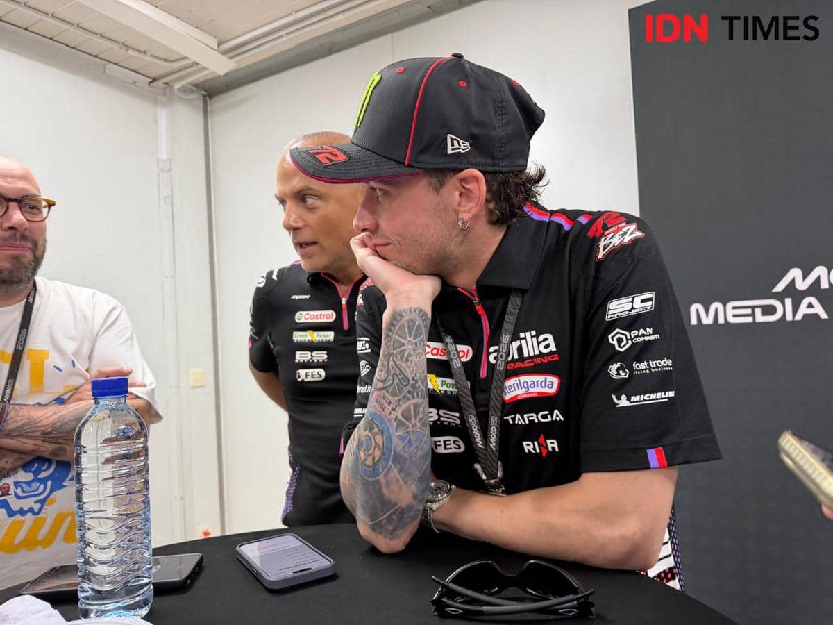 Pembalap MotoGP, Marco Bezzecchi. (IDN Times/Linggauni)