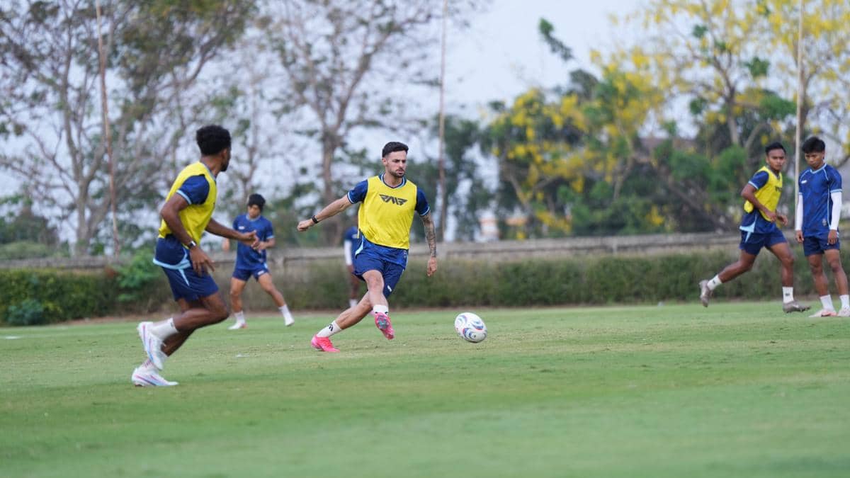 Jamu Borneo FC, Java United FC Kejar Kemenangan Perdana di Jatidiri