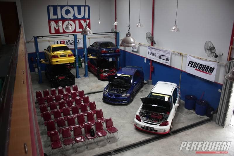 Ton's Garage Medan