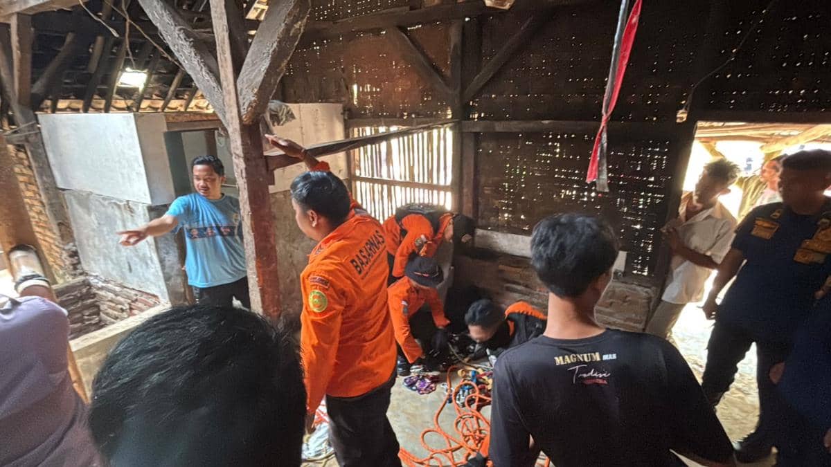 Warga Lebak Tertimbun Longsoran Saat Gali Sumur, Nasibnya Belum Jelas