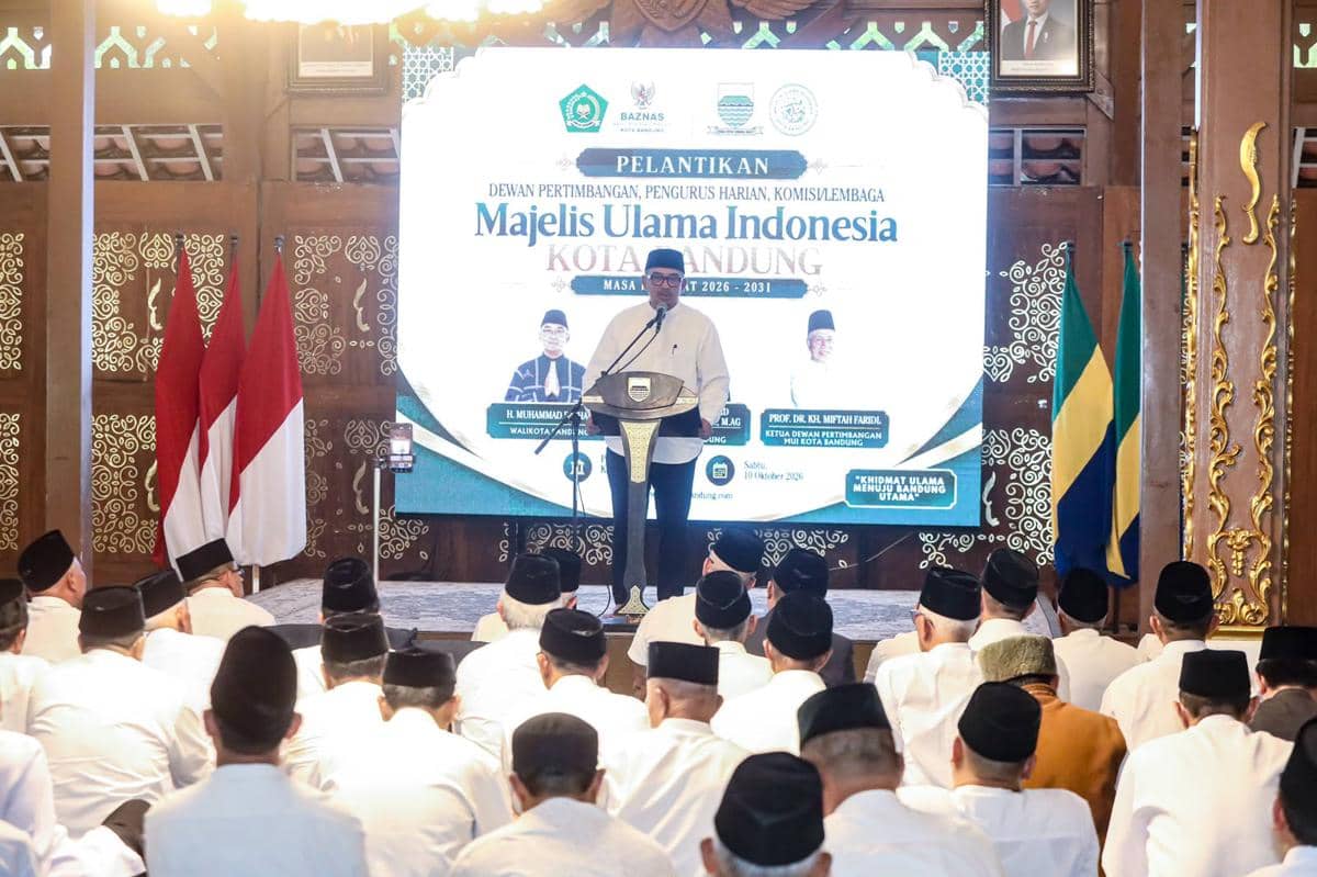 Walkot Farhan Minta Ulama Aktif Tangani Judi Online di Bandung