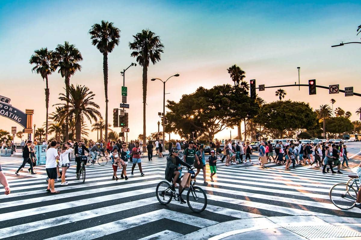 ilustrasi pejalan kaki, bersepeda, crowd, California, Amerika Serikat