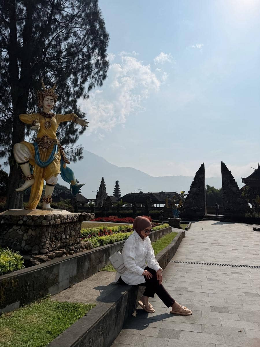 Ria Ricis liburan di Bedugul Bali