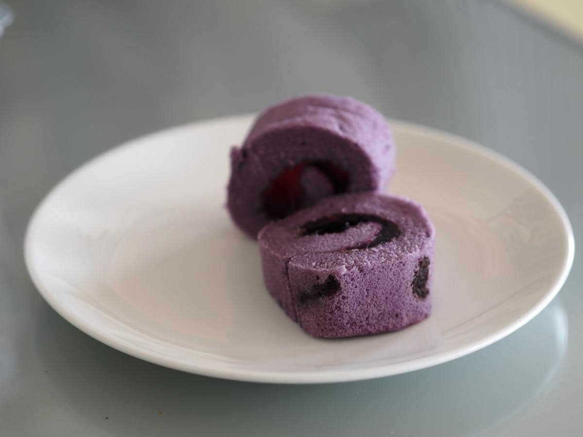 Resep Bolu Gulung Ube yang Manis dan Lembut