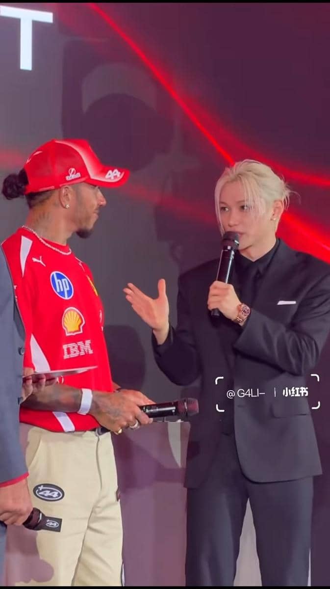 Felix Stray Kids nonton Singapore Grand Prix 2026 - F1 Race