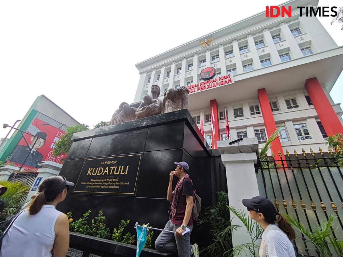 Monumen Kudatuli (IDN Times/Febriyanti Revitasari)
