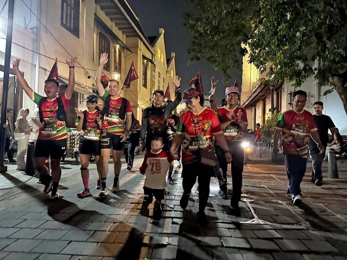 3.000 Pelari Diajak Jelajahi Kawasan Sejarah di Semarang Malam Hari
