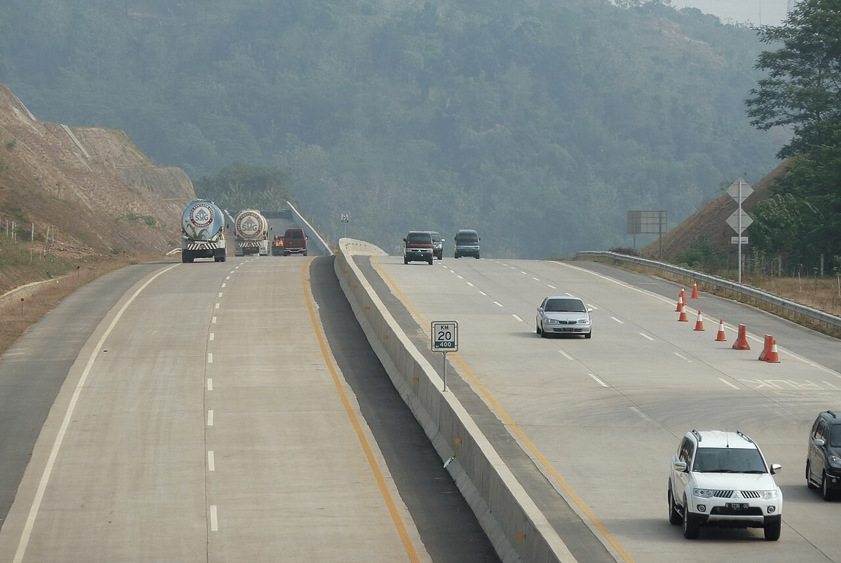 Fungsi utama jalur penyelamat di jalan tol