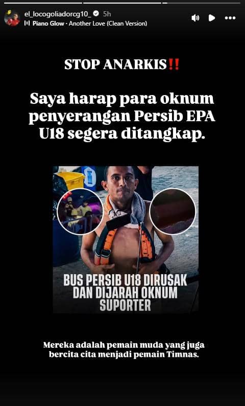 Unggahan Instagram seorang artis berisi reaksi terhadap peristiwa penyerangan bus Persib Bandung yang terjadi.