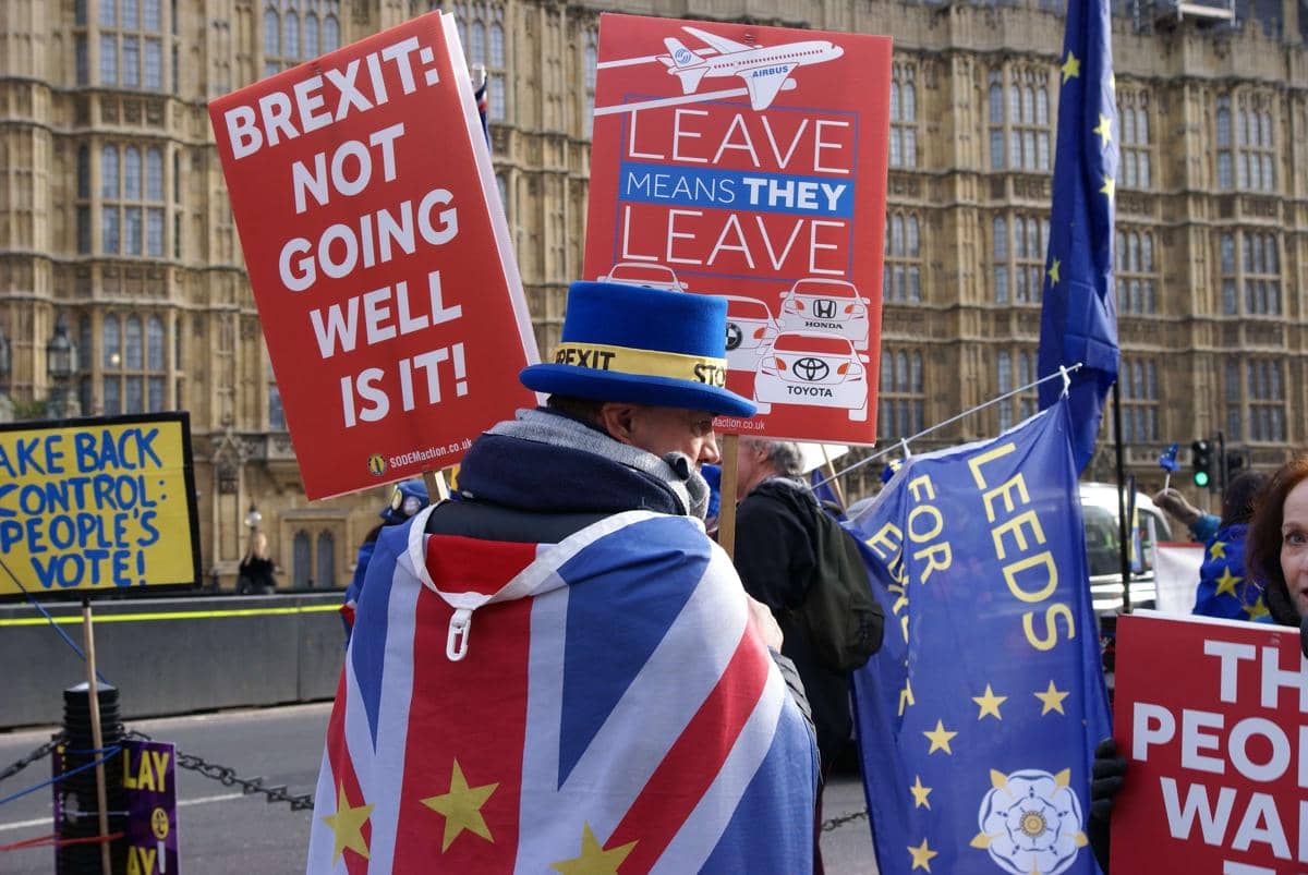 demonstran penentang Brexit