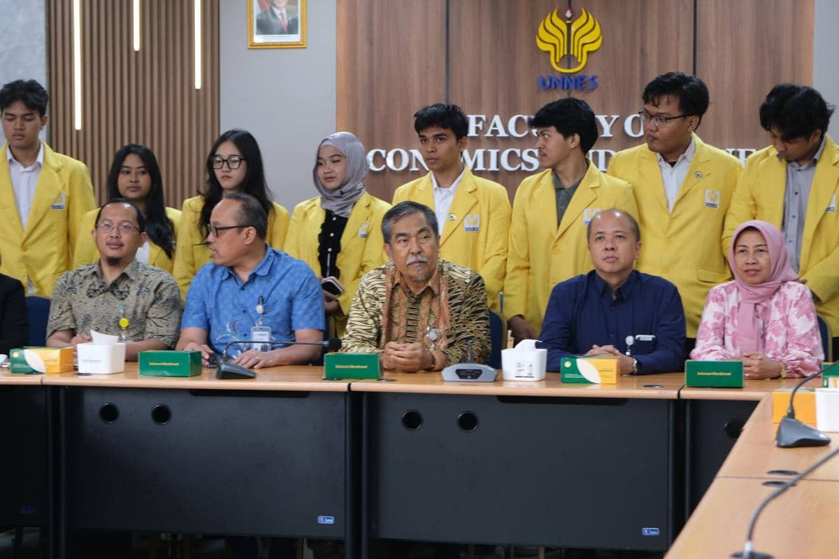 Unnes Buka Jalan Global, 26 Mahasiswa Siap Belajar Setahun di China