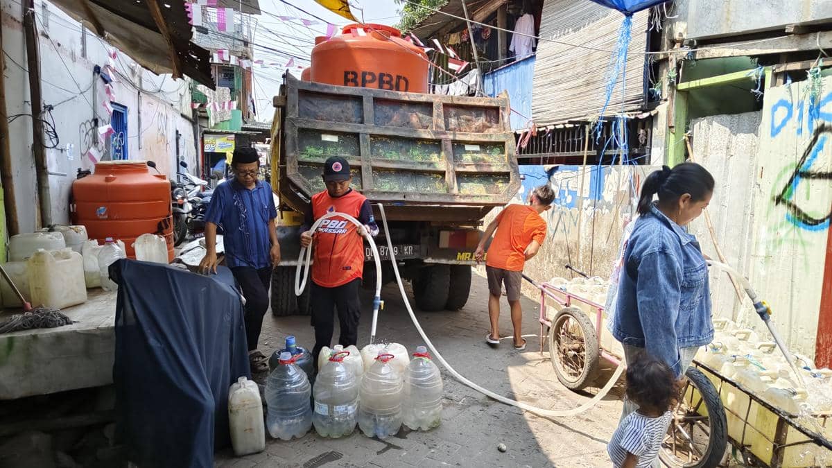 Kemarau Panjang, 98 Ribu Warga Kota Makassar Terbantu Air Bersih