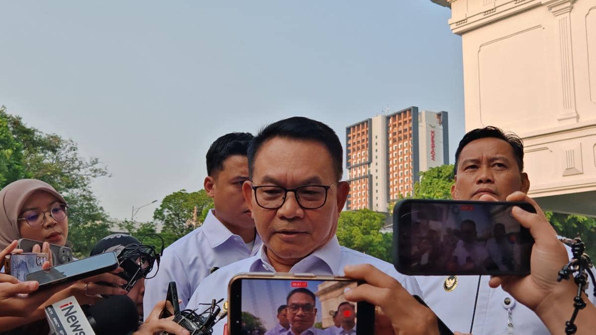 Menteri Koordinator Bidang Politik dan Keamanan (Menko Polkam), Dudung Abdurachman (IDN Times/Ilman Nafi'an)