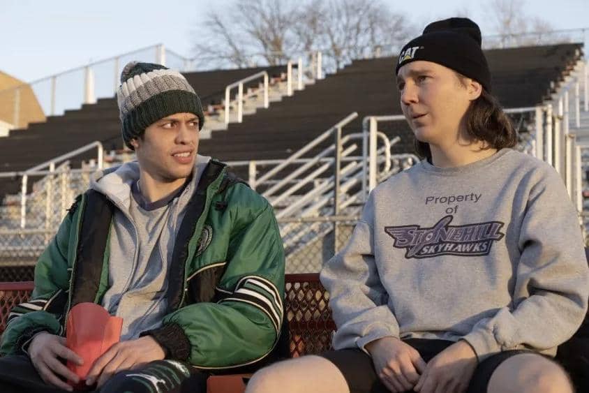 Cuplikan adegan film Dumb Money produksi Black Bear Pictures yang digunakan dalam materi promosi resmi film tersebut.