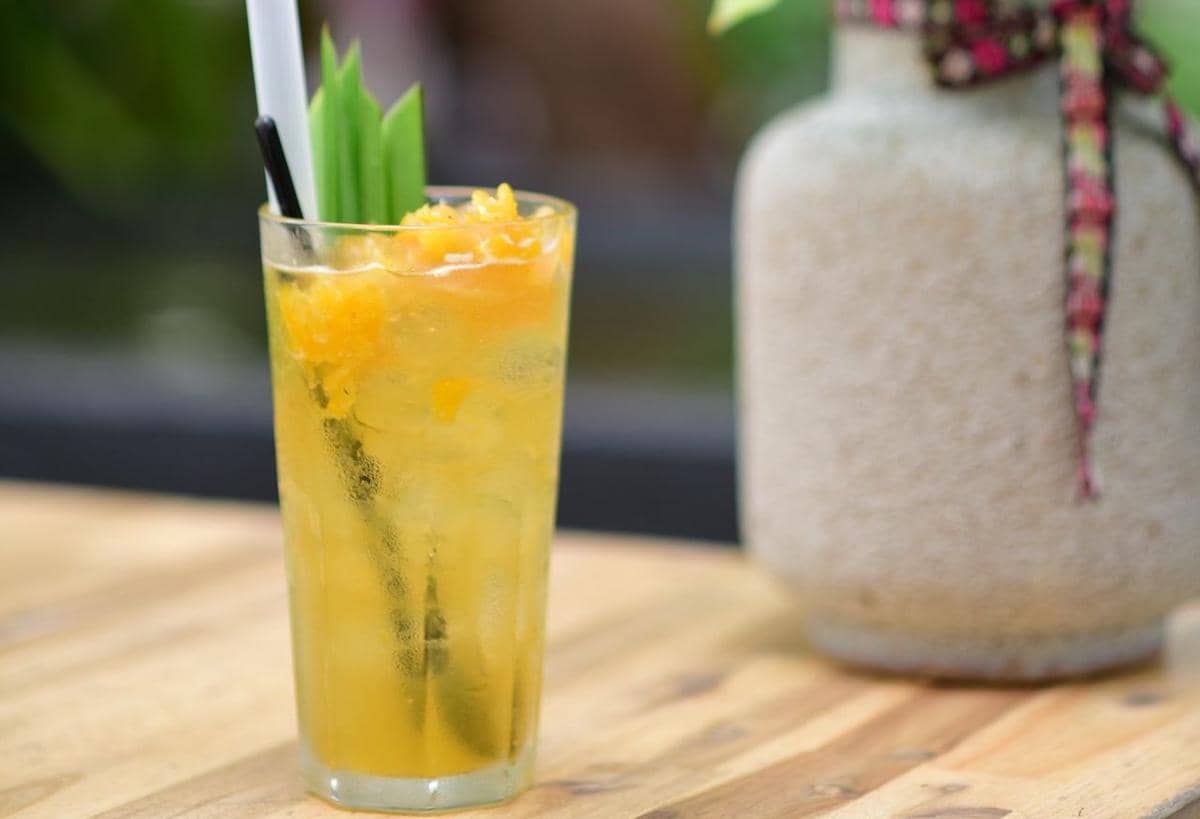 Resep Es Pandan Arum, Minuman Manis yang Menyegarkan