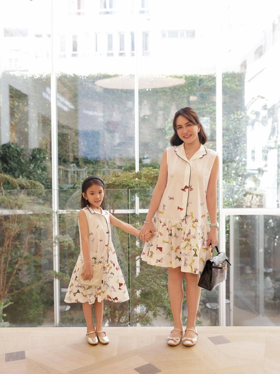 Shandy Aulia dan Claire liburan musim gugur di Eropa