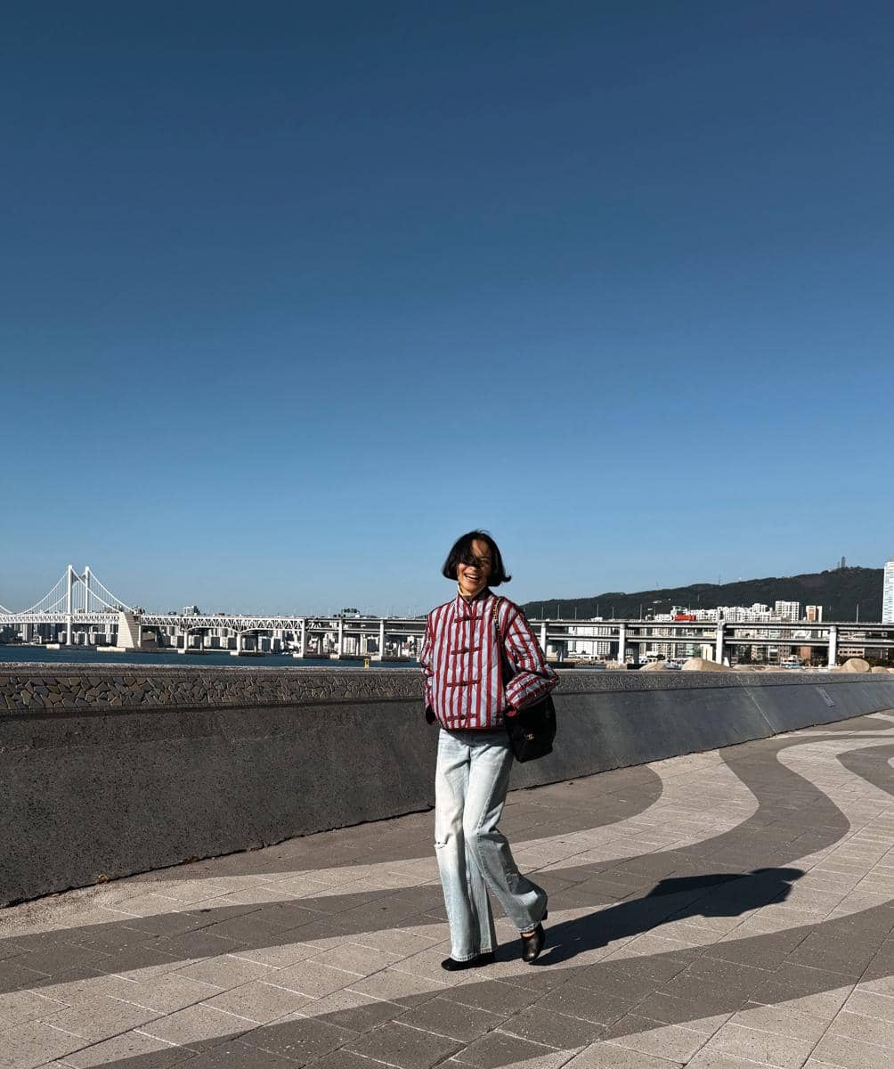 Putri Marino jalan-jalan di Kota Busan