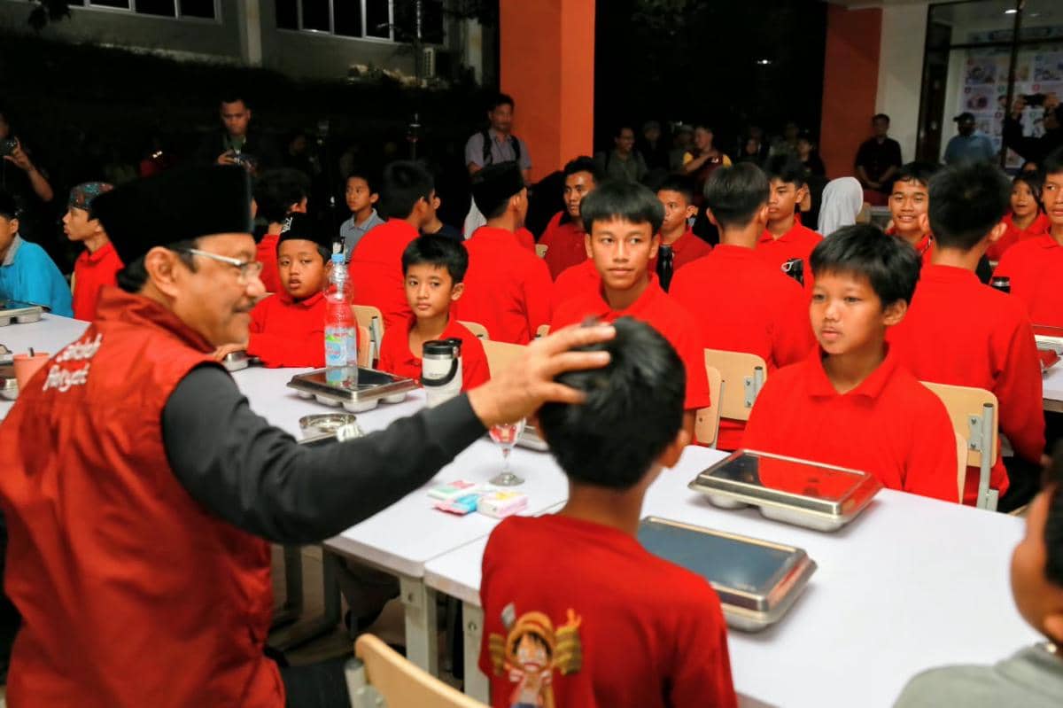Mensos Ajak Siswa Sekolah Rakyat Tolak Perundungan hingga Intoleransi