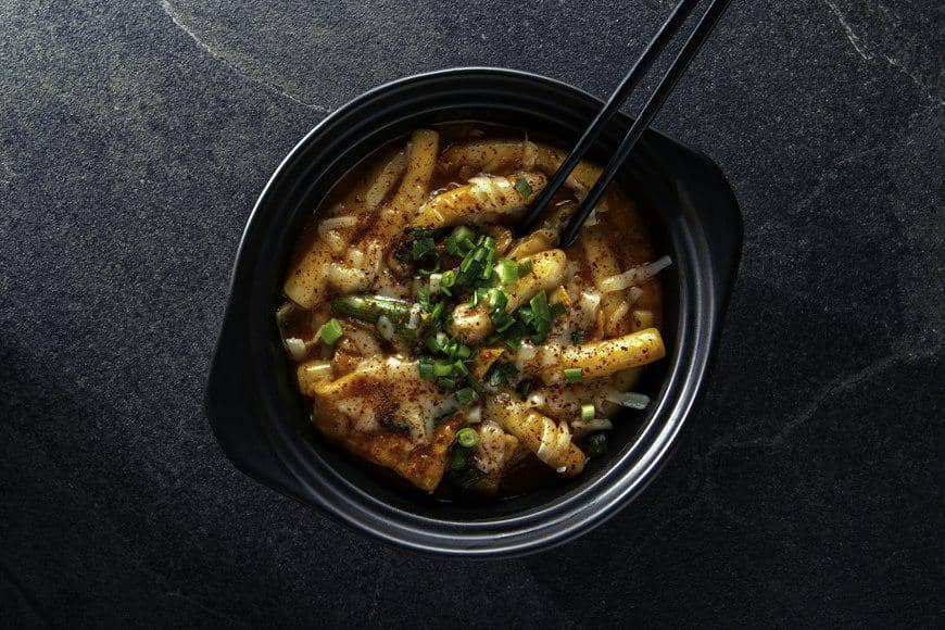 ilustrasi tteokbokki 