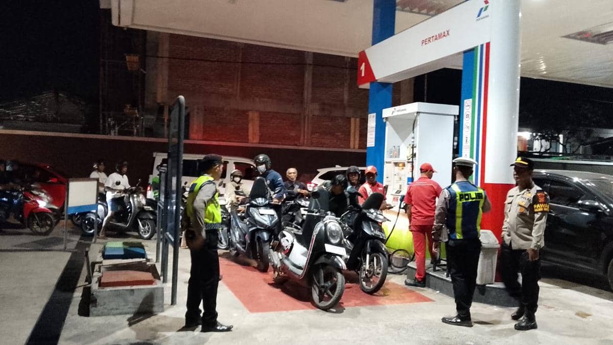 Situasi antrean BBM di wilayah Bali