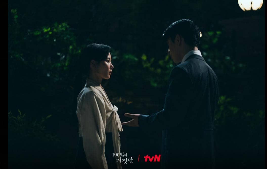 Cuplikan adegan drama 100 Days of Deception dari unggahan akun Instagram tvN Drama, memperlihatkan momen dalam serial.