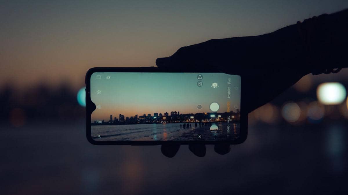 5 Trik Menghasilkan Foto Pemandangan Apik dengan HP Biasa