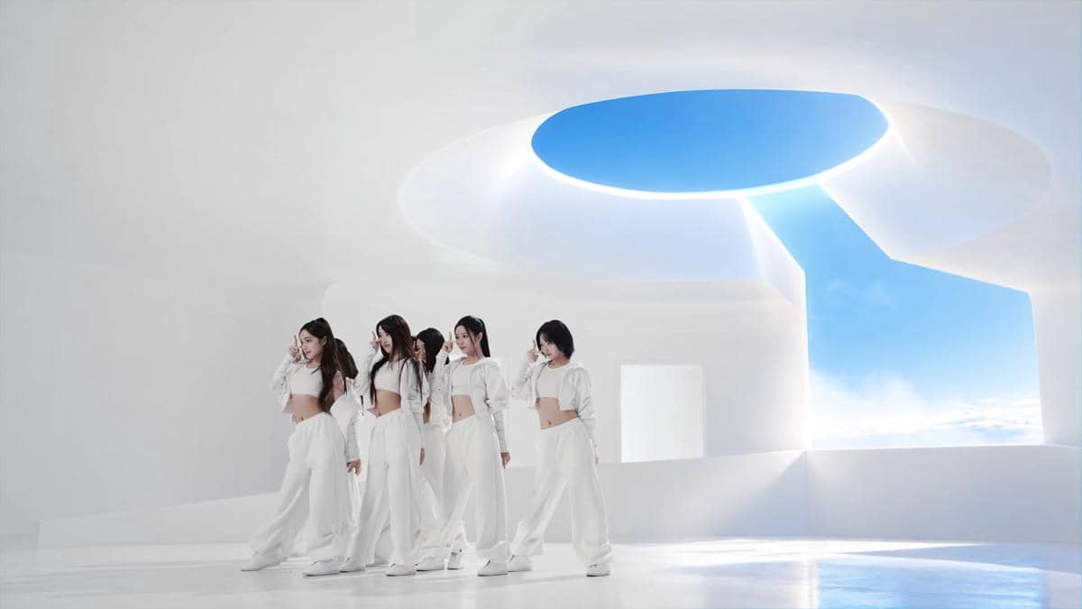 Tangkapan layar video musik resmi “NEON” oleh A2O LITE yang diunggah di kanal YouTube A2O WORLD.