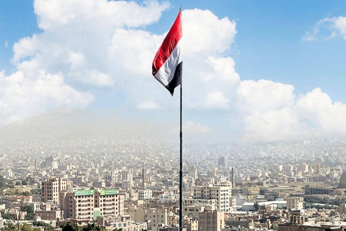 Balas Serangan Houthi, Saudi Gempur Kota Sanaa Yaman