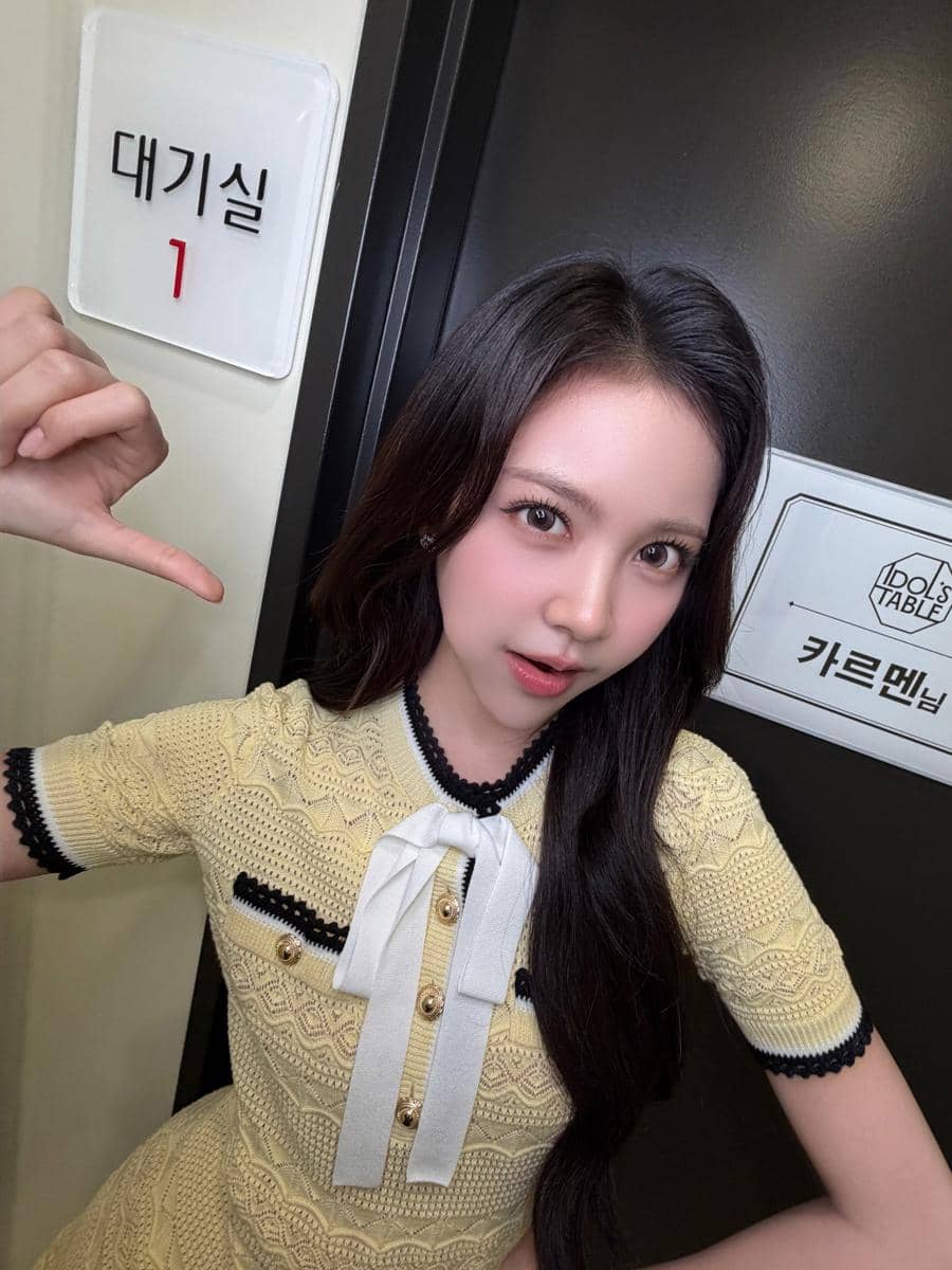 Carmen Hearts2Hearts di balik layar acara IDOL'S TABLE
