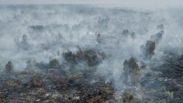 Foto udara karhutla dan kabut asap di Banjarbaru Kalimantan Selatan