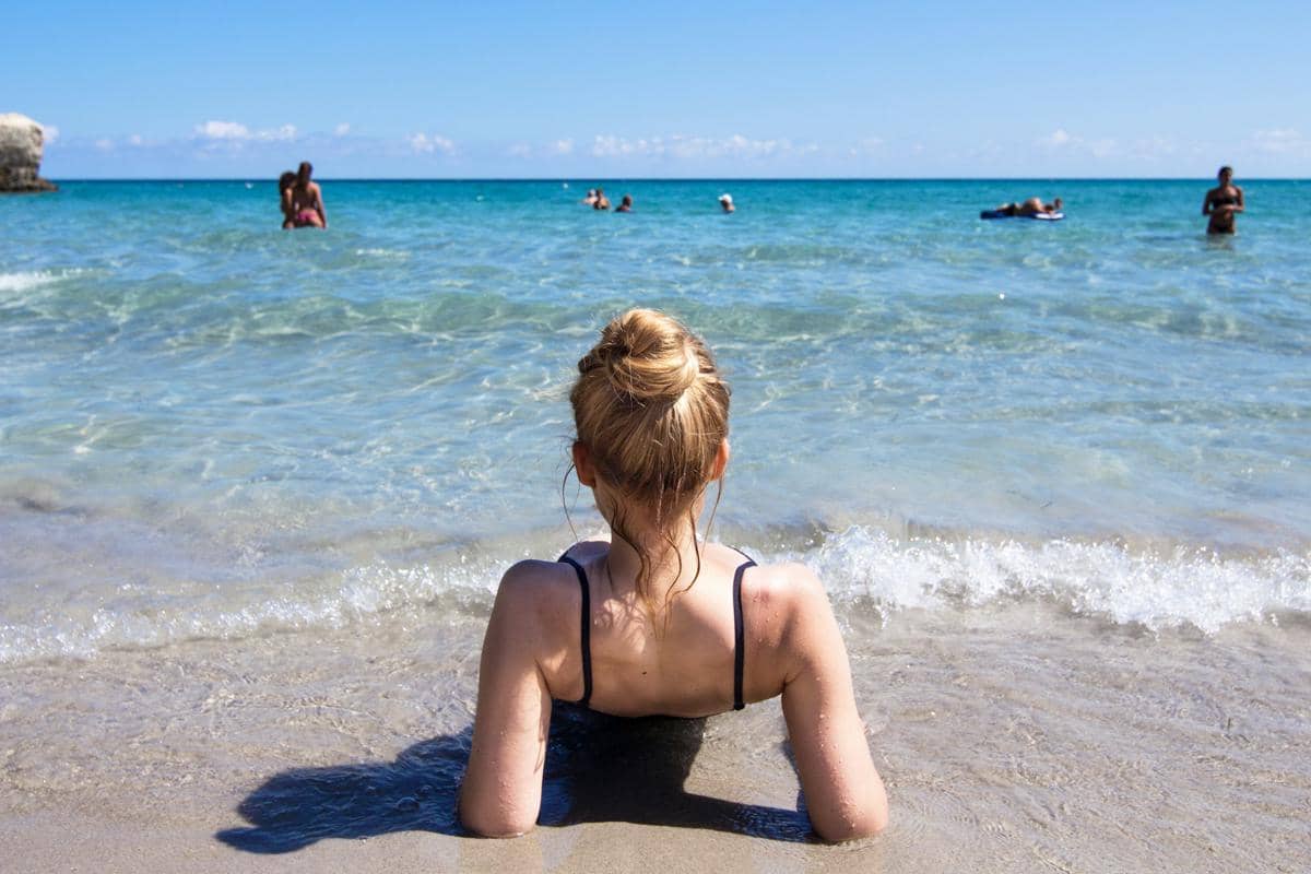 5 Manfaat Beach Retreat bagi Mental, Suara Ombak Bukan Sekadar Hiburan