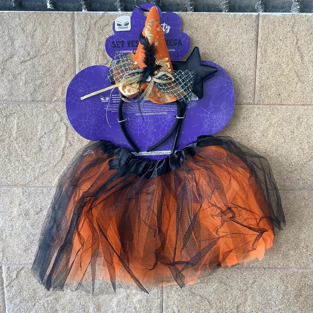 kostum halloween balita
