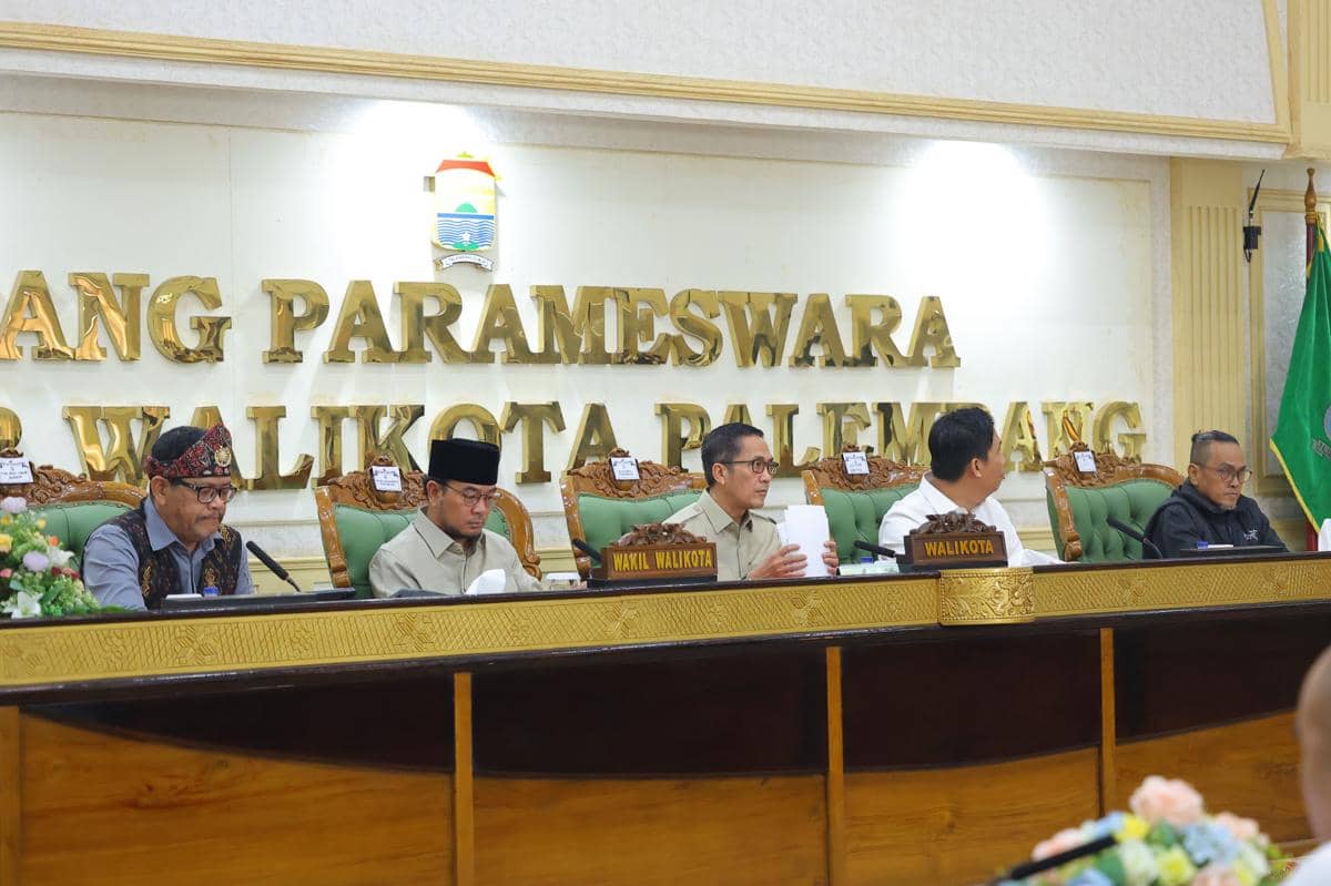 Peserta mengikuti seminar pelestarian 114 anak sungai di Palembang yang diselenggarakan Diskominfo Palembang.