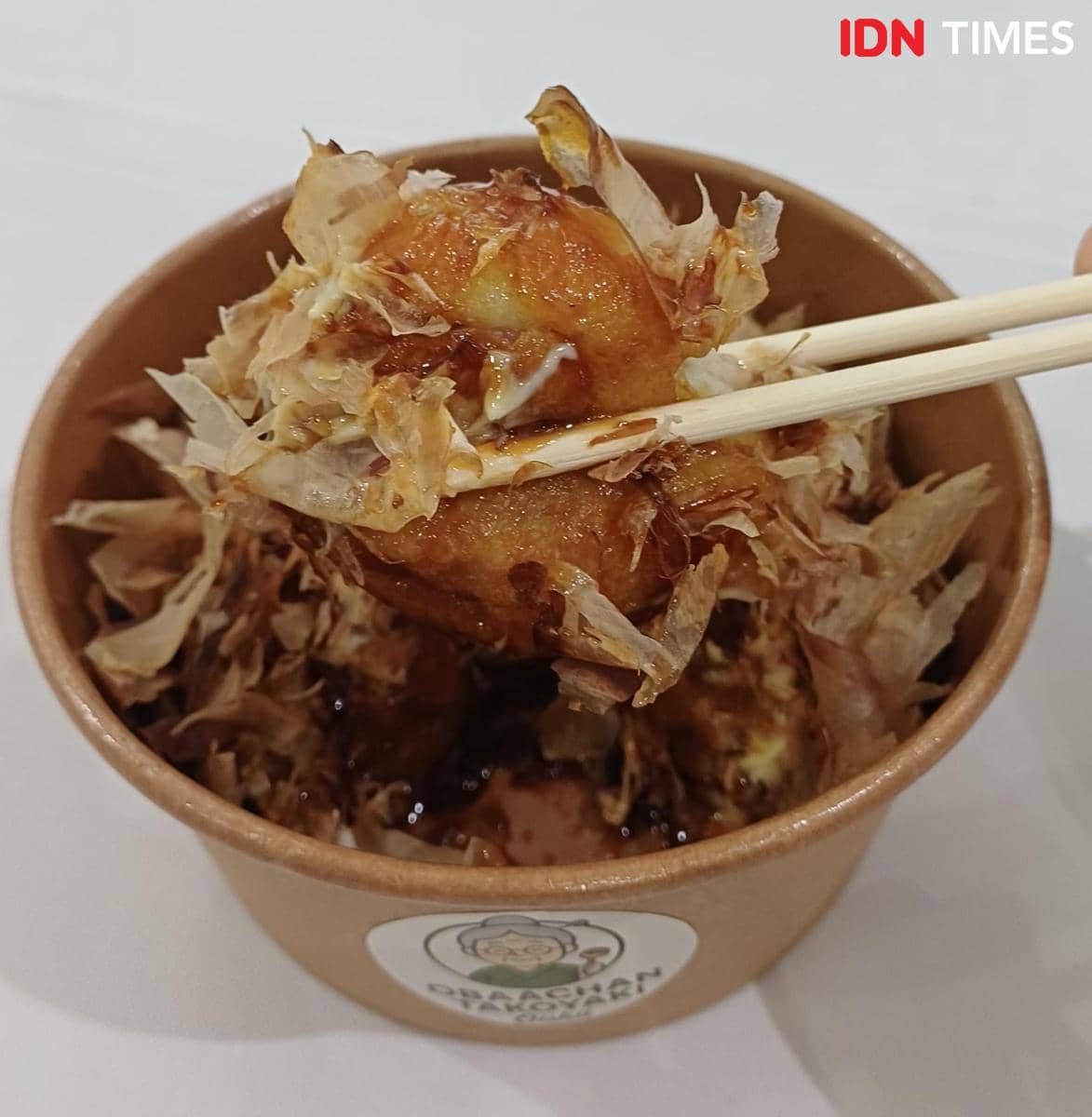 Potret takoyaki di Halalicious Food Festival 2026 di Jakarta International Convention Center (JICC), Jakarta Pusat