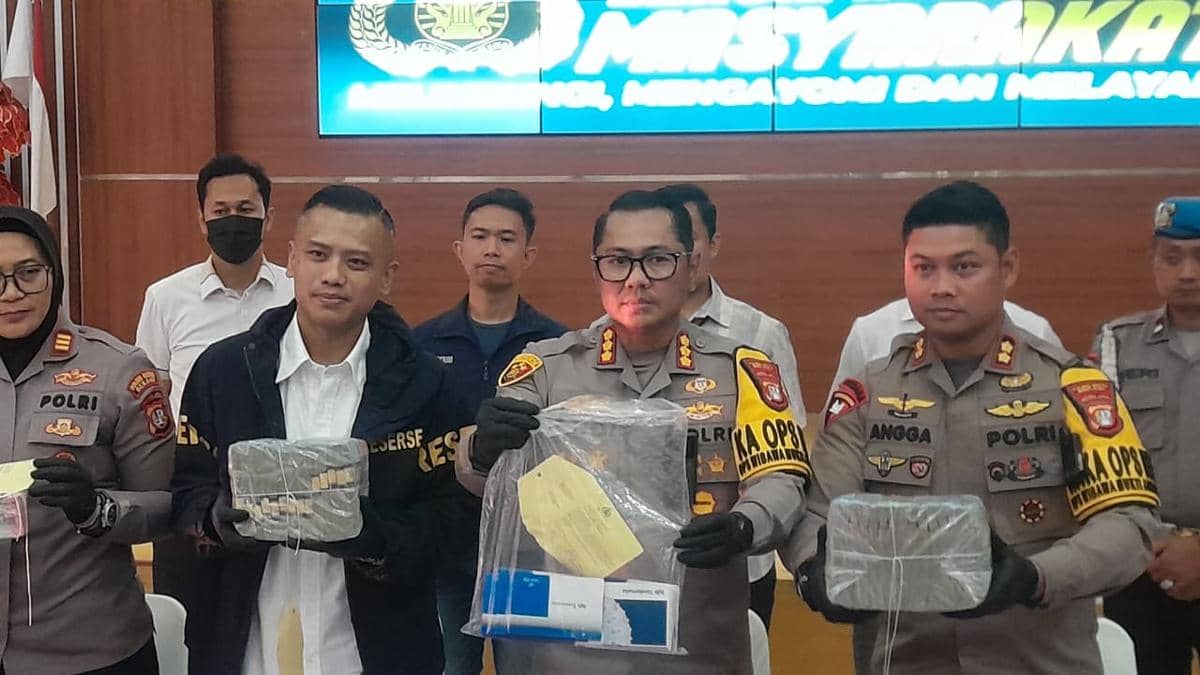 Diimingi Bansos Rp1 Juta, Identitas Warga Bekasi Dicatut KUR Fiktif