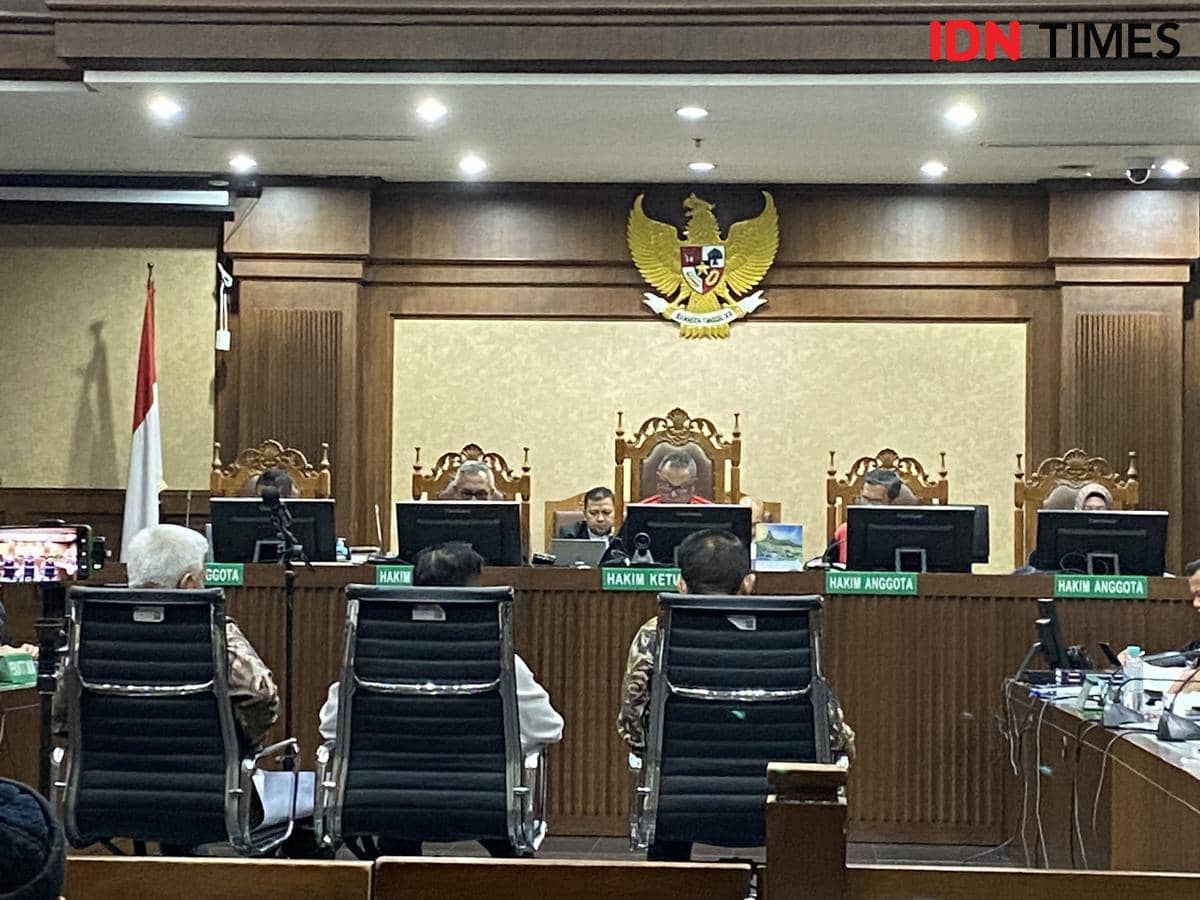 Febrie Adriansyah Pertanyakan Dakwaan Pemerasan kepada Tan Kian Rp55 M