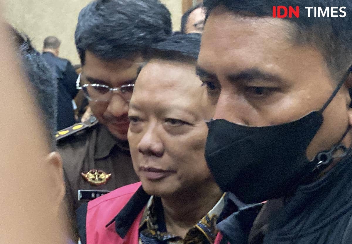 TOP 5: Nota Perlawanan Eks Jampidsus hingga Adik Kepala BNPB jadi Tersangka