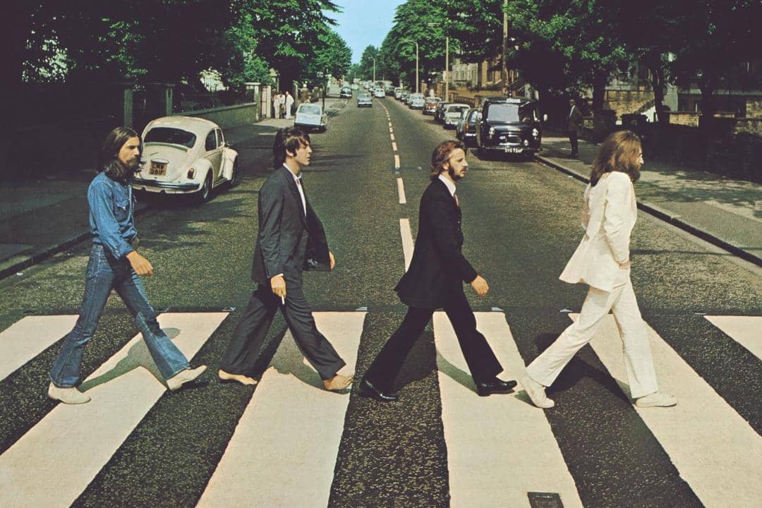 Lirik Lagu Hey Jude - The Beatles beserta Maknanya