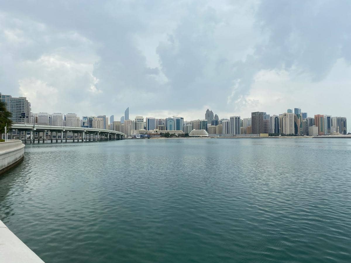 ilustrasi Abu Dhabi